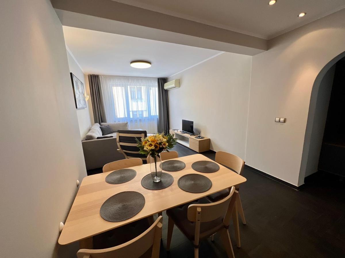Excellent Location ! General Gurko Apartment Софія Екстер'єр фото