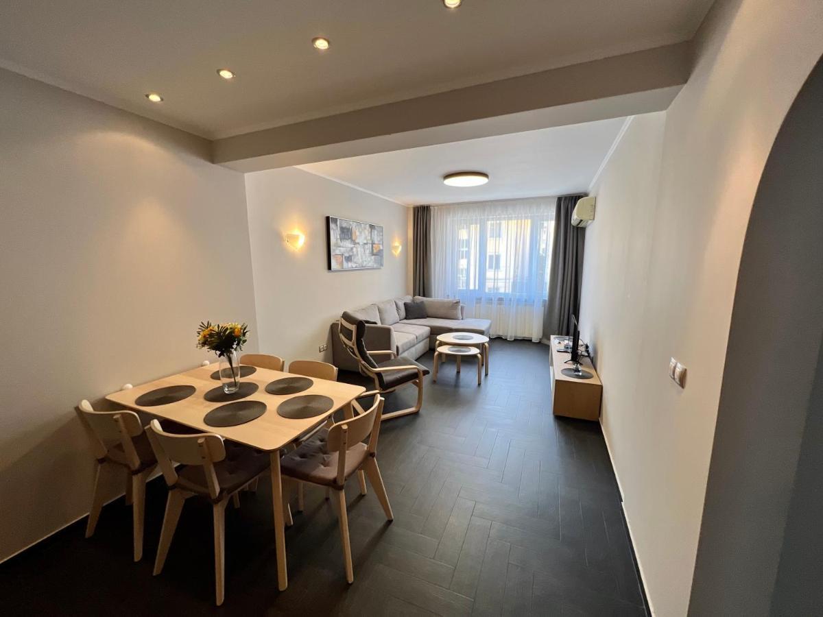 Excellent Location ! General Gurko Apartment Софія Екстер'єр фото